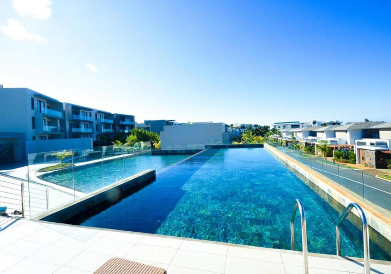 Apartment With A Sea View Roches Noires Экстерьер фото